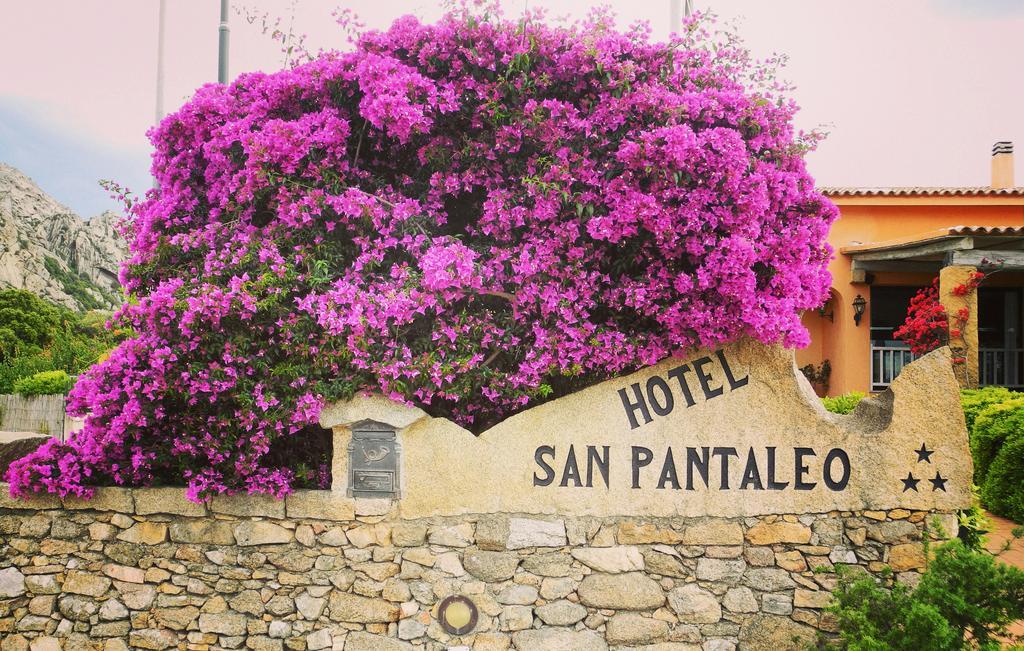 Hotel San Pantaleo Exterior foto