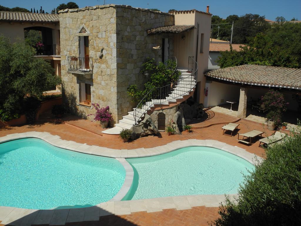 Hotel San Pantaleo Exterior foto